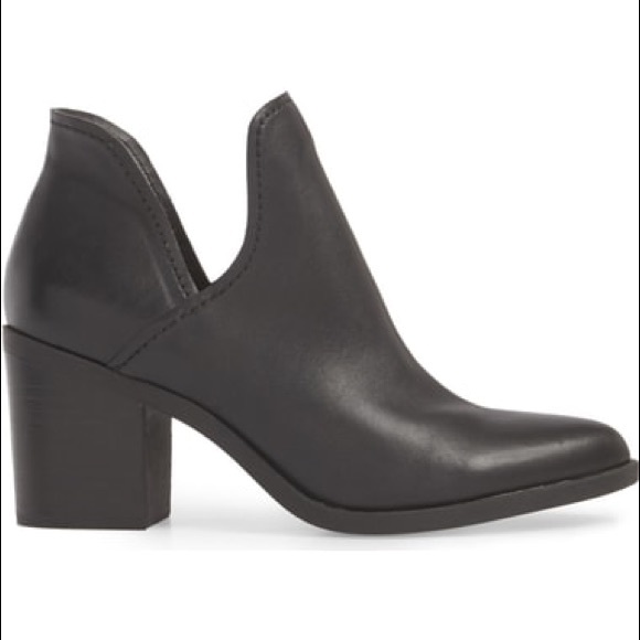 steve madden petra open side bootie